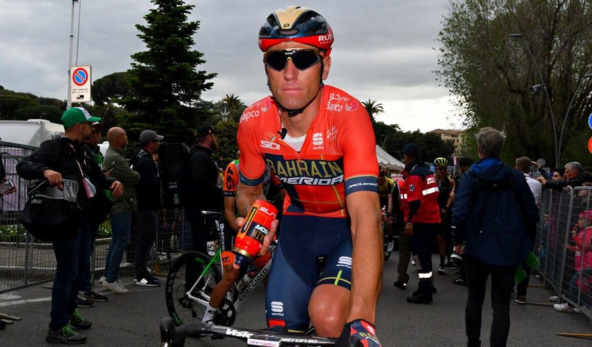 Kristijan Koren (Bahrain-Merida), uno de los ciclistas suspendidos por la UCI, en una etapa del Giro de Italia 2019. Foto: Bettini Photo