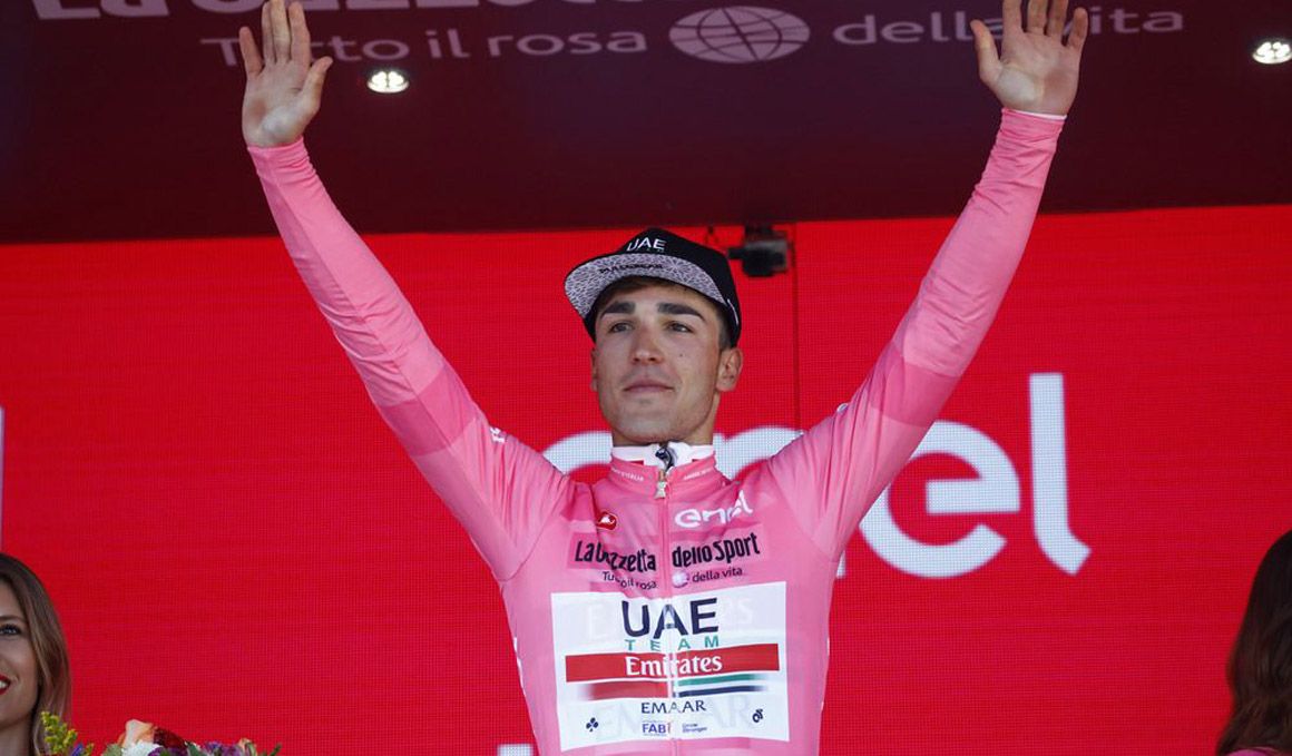 Valerio Conti: "Una cosa es soñar con vestir la maglia rosa y otra conseguirlo"