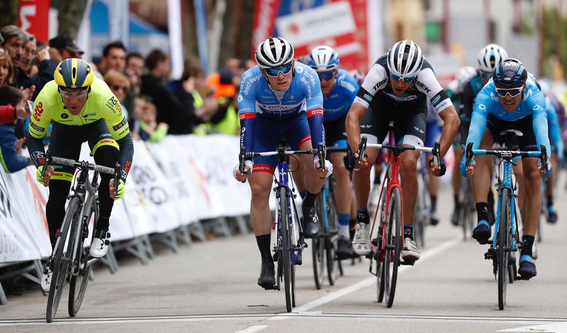 Justin Jules gana en Calatayud y es el primer líder de la Vuelta Aragón