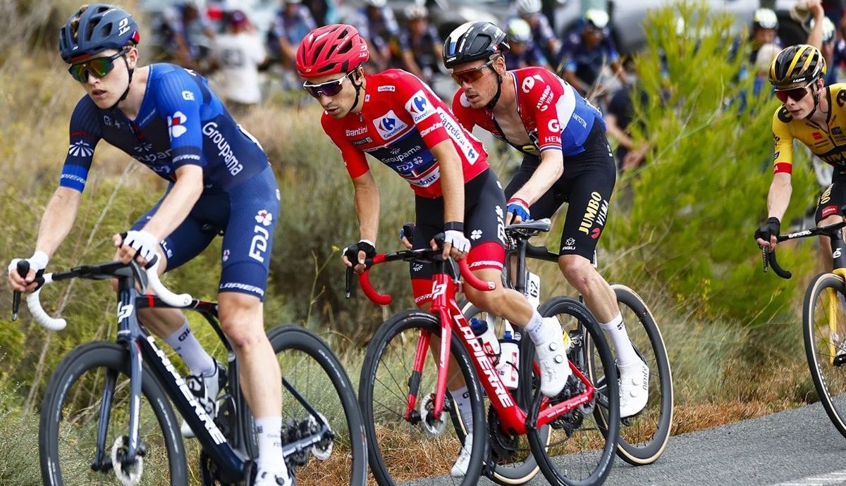 Lenny Martinez (Groupama FDJ) defendió el rojo, pero acabó cediéndolo