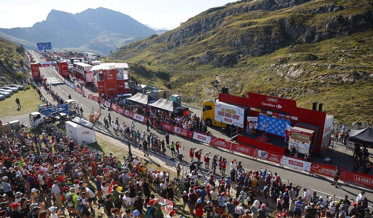 La Vuelta a España 2023 continúa su ruta con una decimoquinta etapa entre Pamplona y Lekunberri