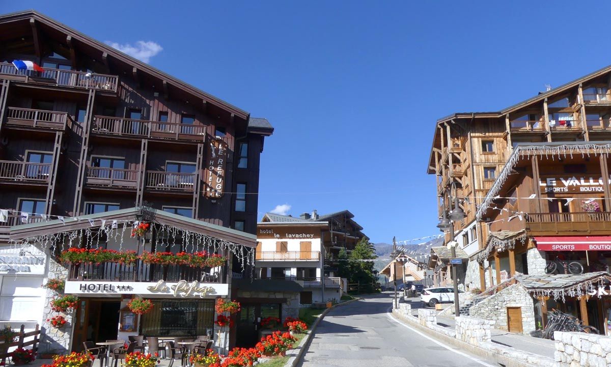 Montee de Tignes