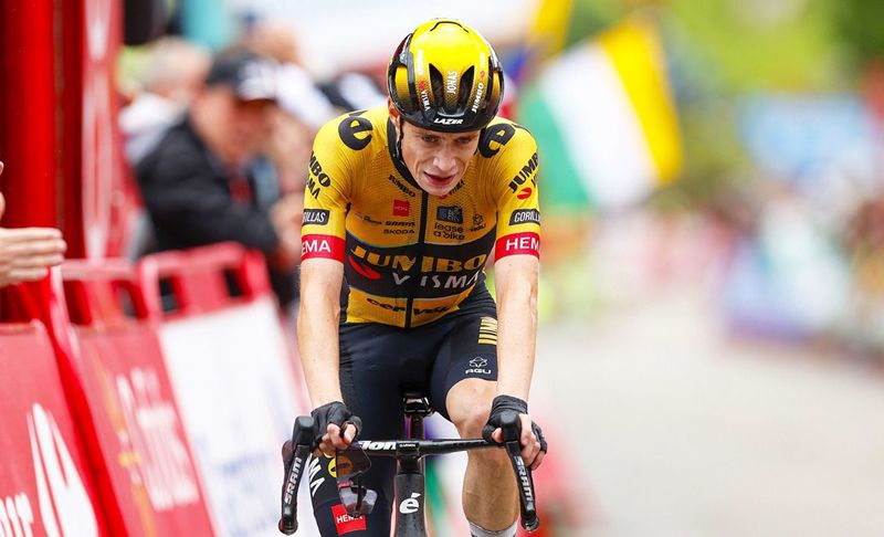 jonas vingegaard gana en solitario en bejes y acecha el liderato de kuss jonas vingegaard gana en solitario en bejes y acecha el liderato de kuss