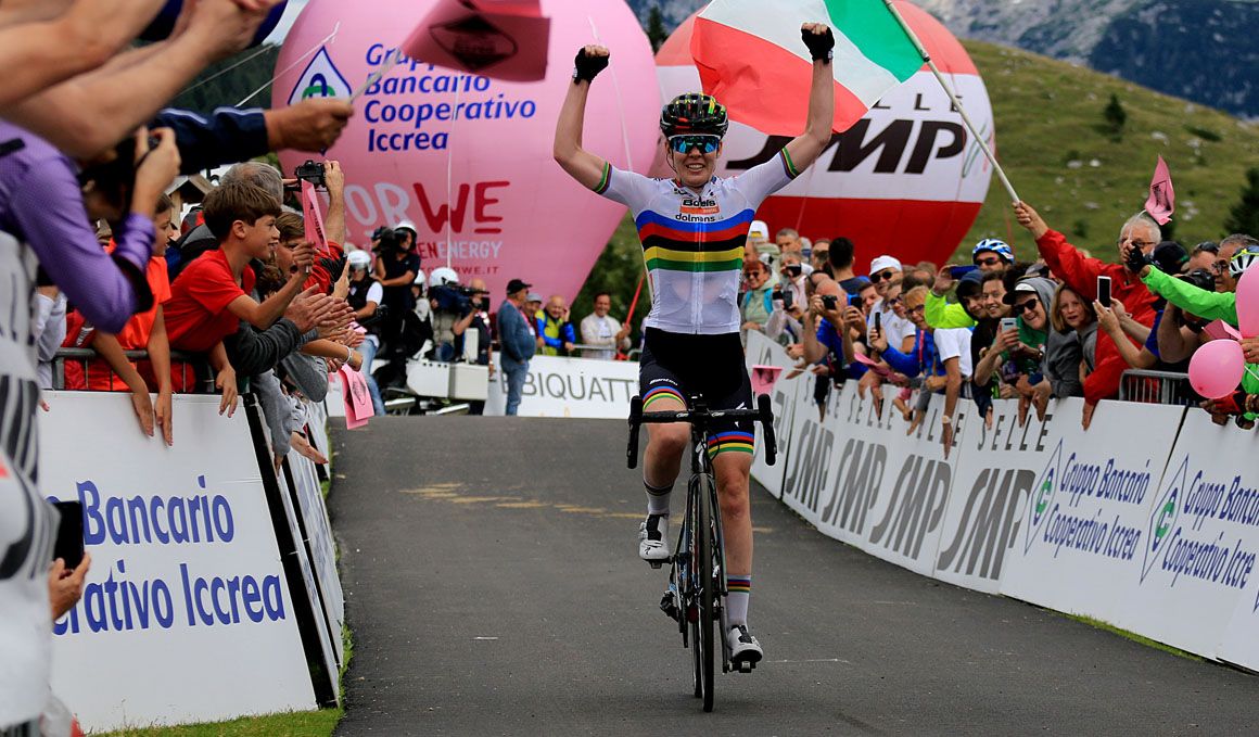 Giro Rosa: Van der Breggen domina en Montasio