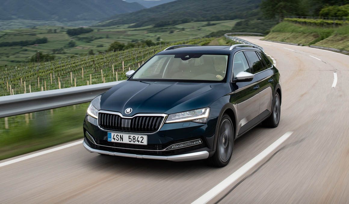 ŠKODA Superb, el aliado de los ciclistas