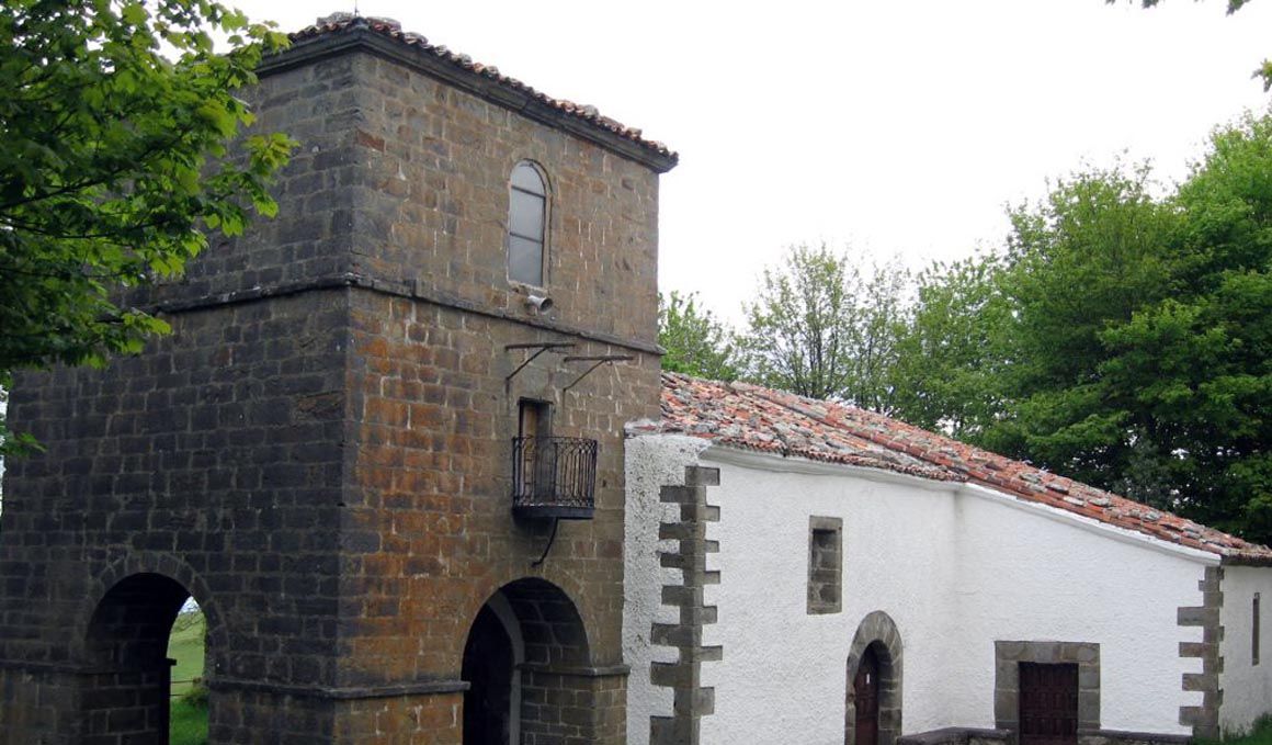 Santuario del Acebo
