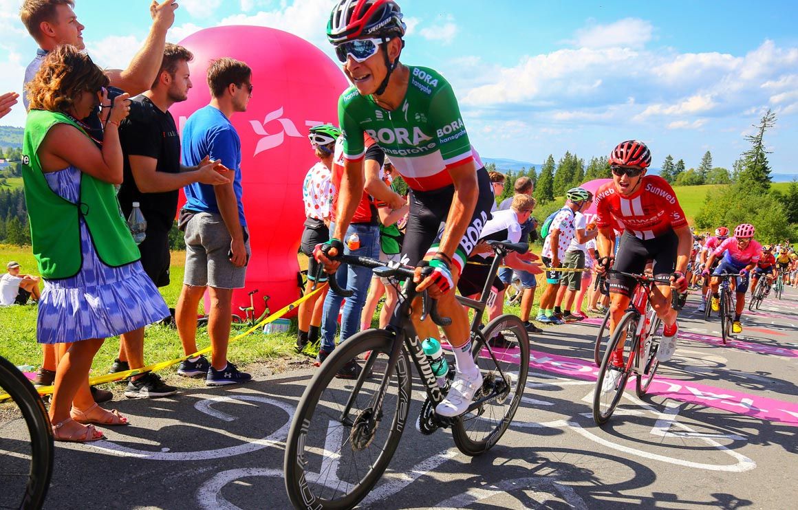 Formolo dos años con EAU Team Emirates