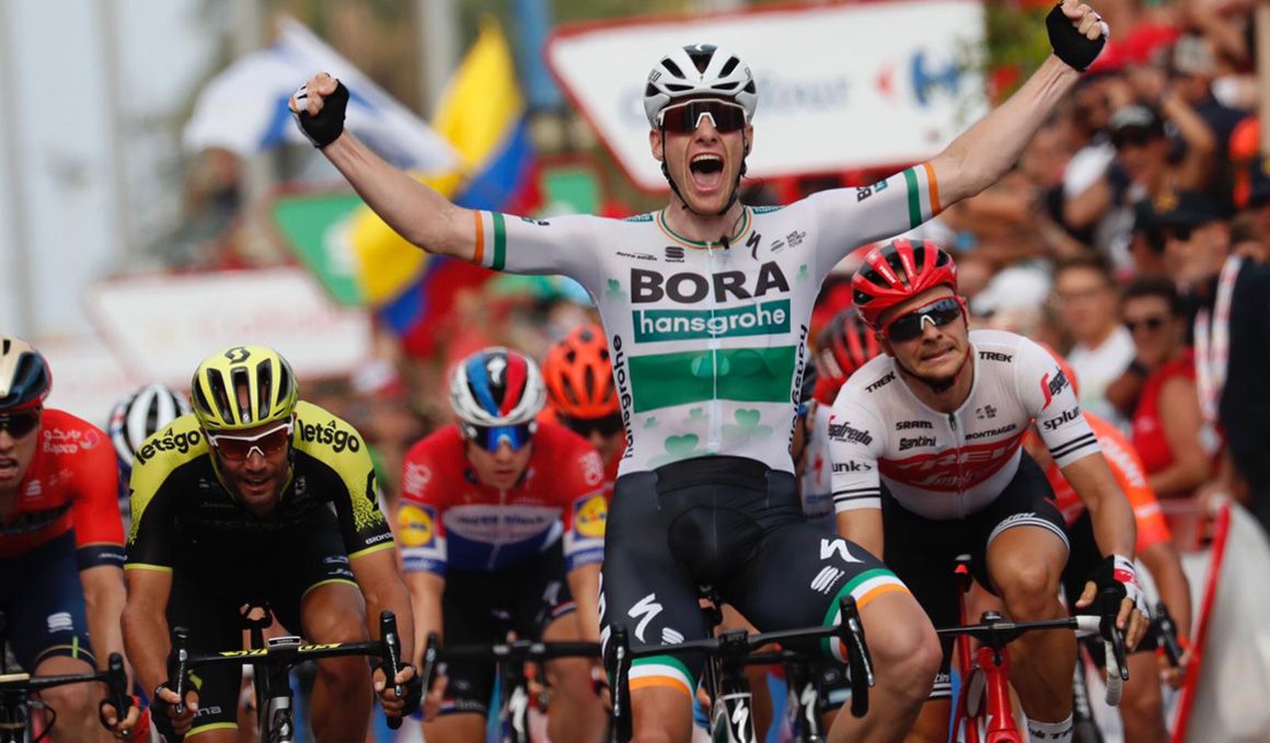 Inapelable victoria de Sam Bennett en el primer duelo de sprinters 