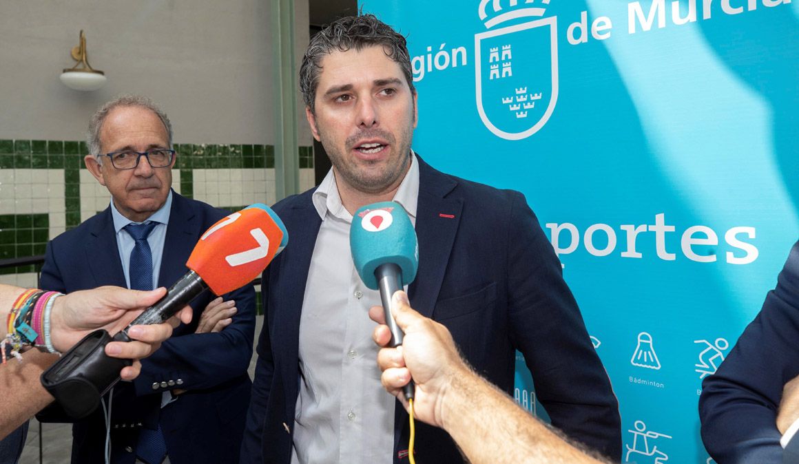 Momparler:"Los 287 kilómetros del Mundial favorecen a Valverde"