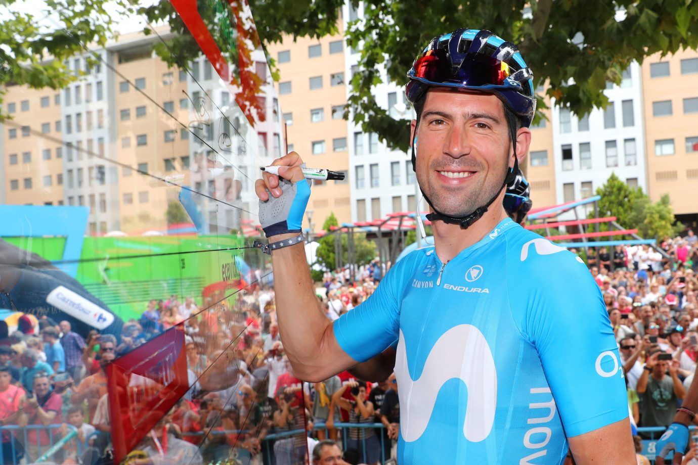 Imanol Erviti renueva dos años más con Movistar Team