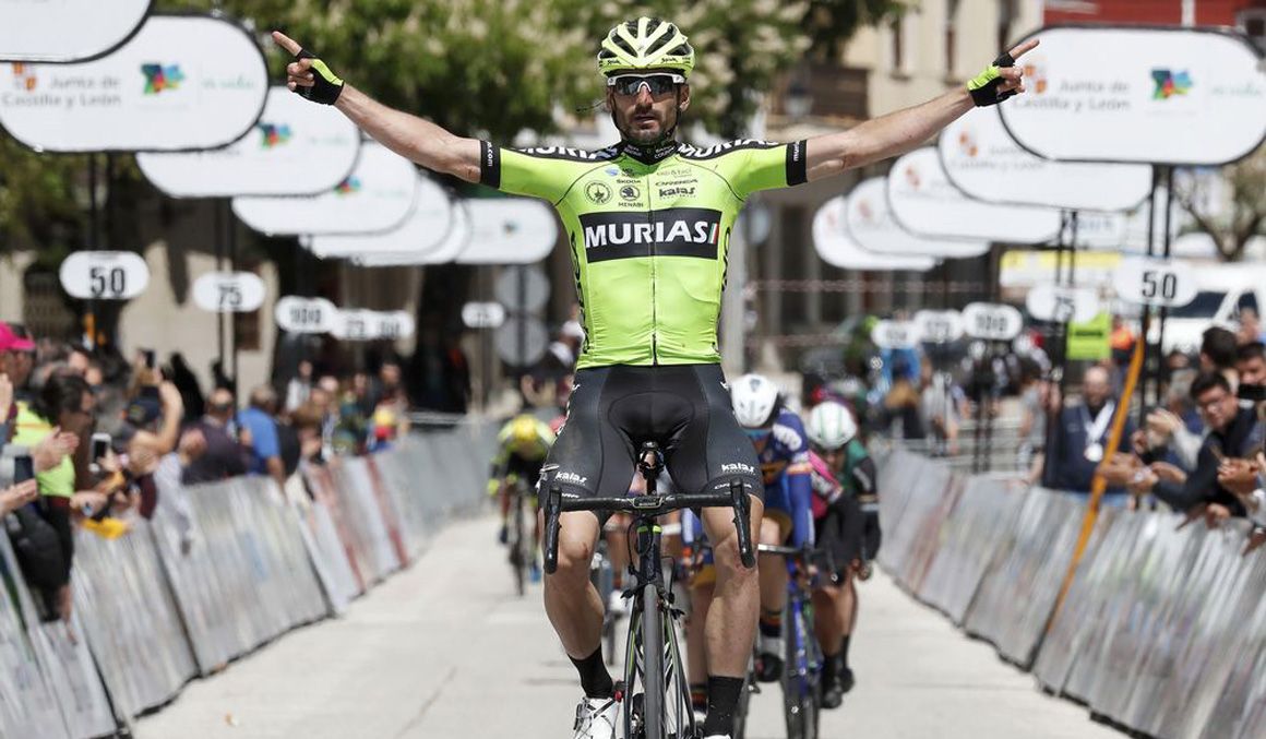 Enrique Sanz se impone en una etapa de la Vuelta a Castilla y León 2019. Foto: Photo Gomez Sport