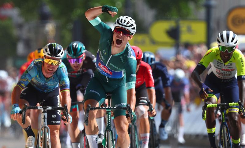 jasper philipsen firma un triplete e impide el record de cavendish