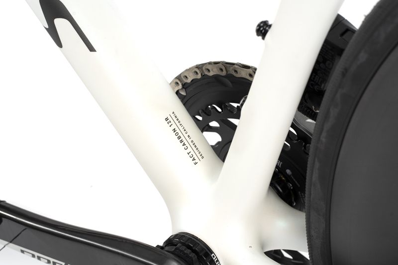 Estudio Specialized Tarmac SL8 (22) Estudio Specialized Tarmac SL8 (22)