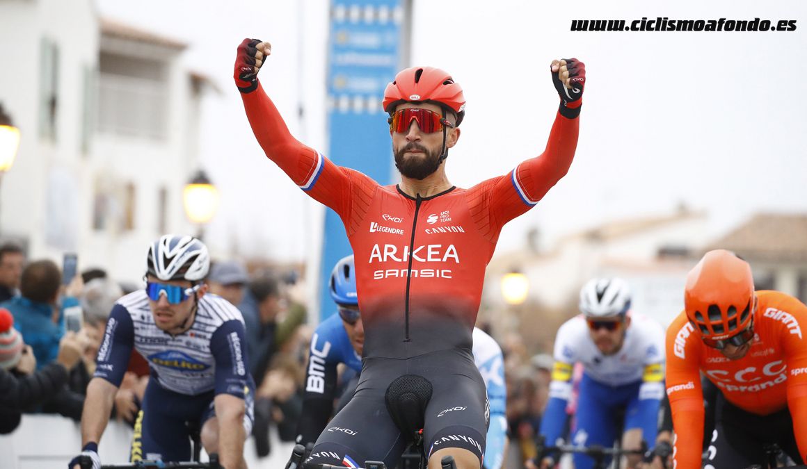 Nacer Bouhanni se lleva al sprint la 1ª etapa del Tour de La Provence