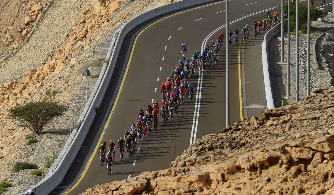 UAE Tour: dos italianos del staff técnico de un equipo, positivo por coronavirus