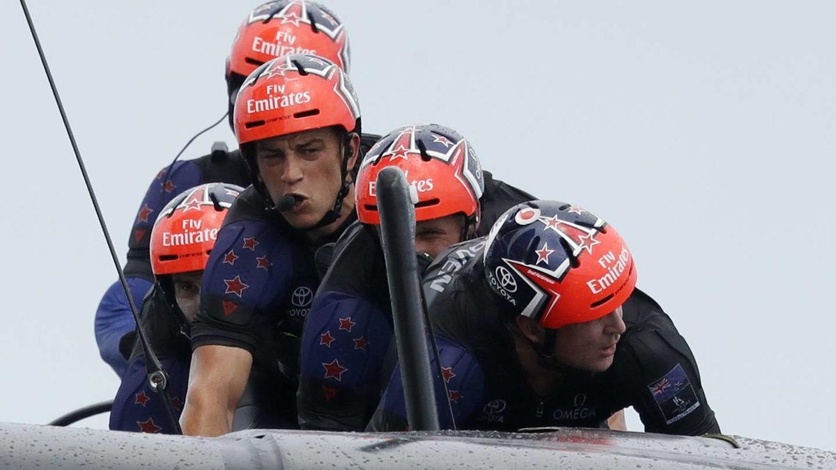 Los cyclors del Team New Zealand que ganaron la Copa en 2017 Los cyclors del Team New Zealand que ganaron la Copa en 2017