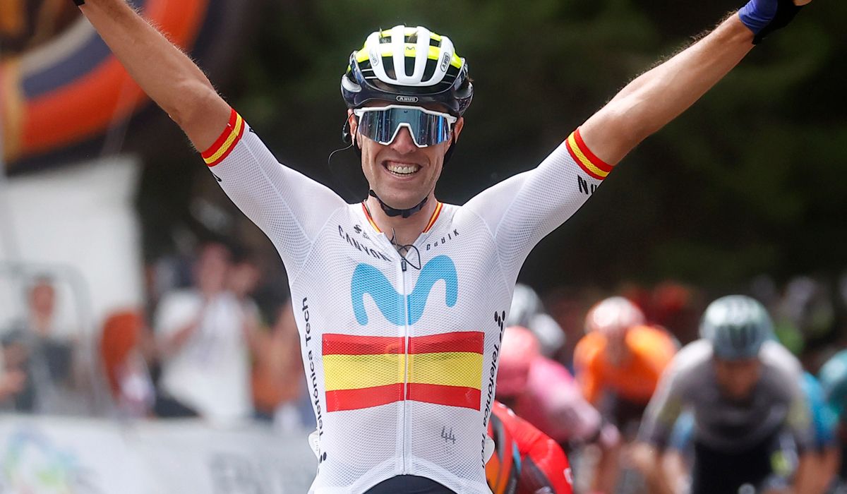 Oier Lazkano celebrando su victoria de etapa en la pasada Vuelta a Burgos