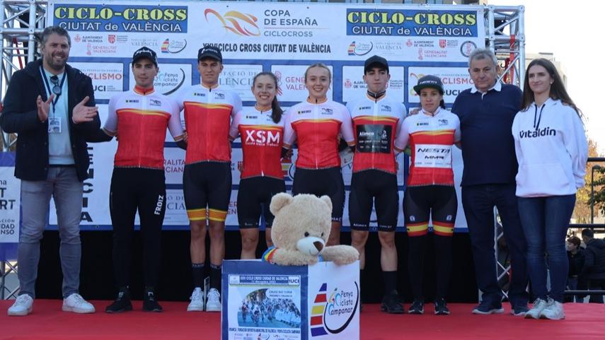 Gonzalo Inguanzo y Lucía González, campeones de la Copa de España de Ciclocross 2023.