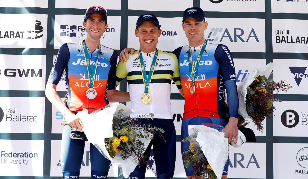 El Team Jayco AlUla copa el podio del Campeonato CRI de Australia, con Plapp, Harper y Hepburn.