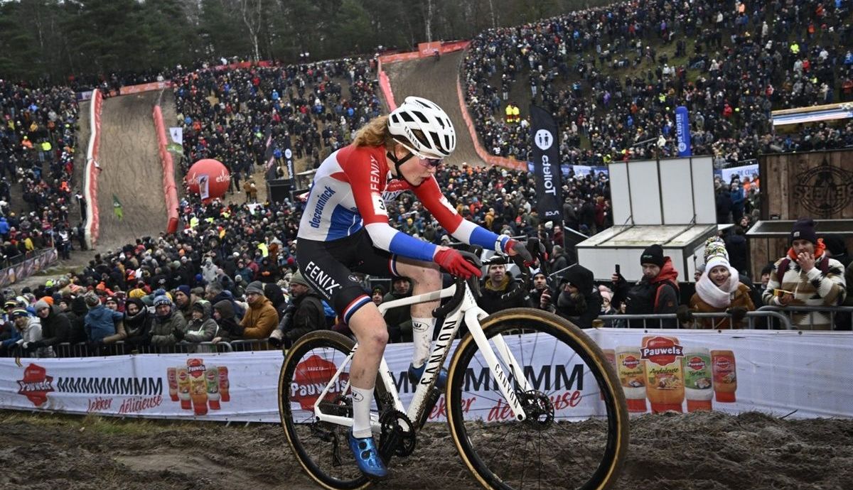 El público abarrotó el circuito de Zonhoven