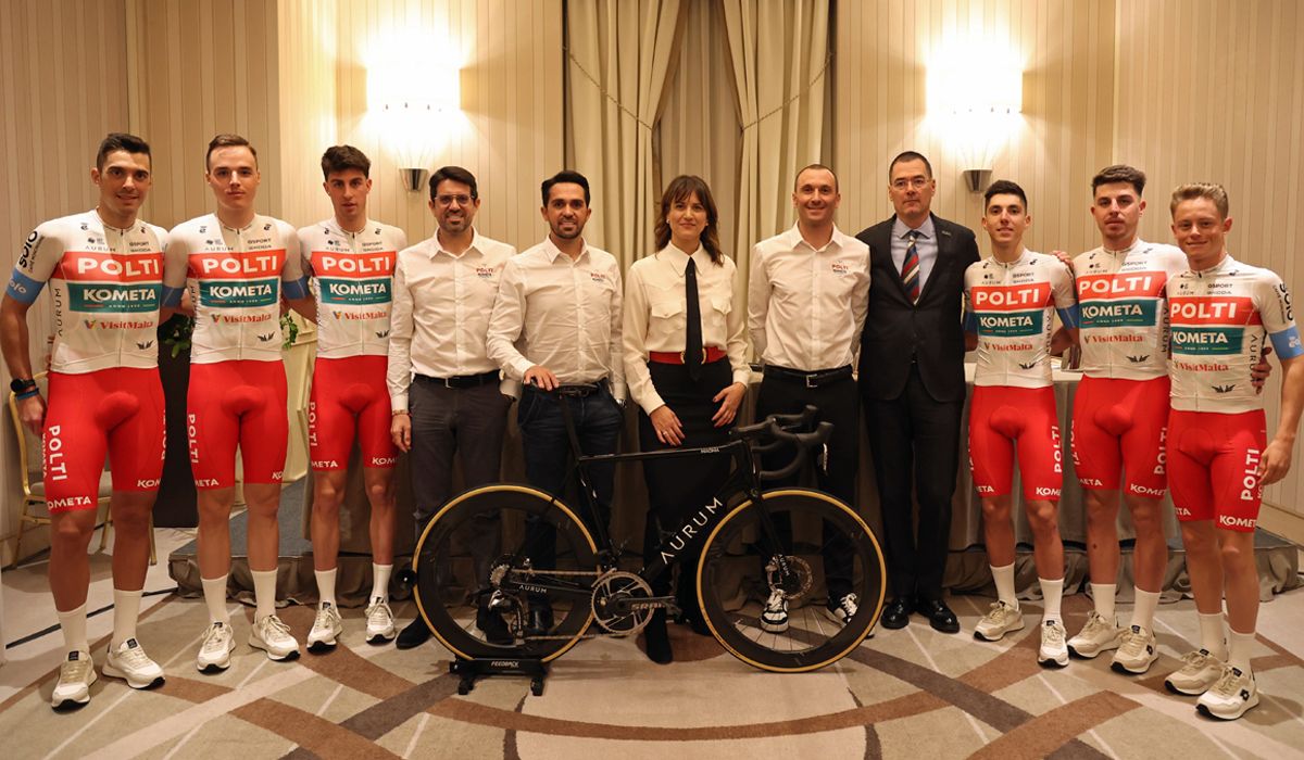 Foto de familia de la presentación del Polti Kometa 2024