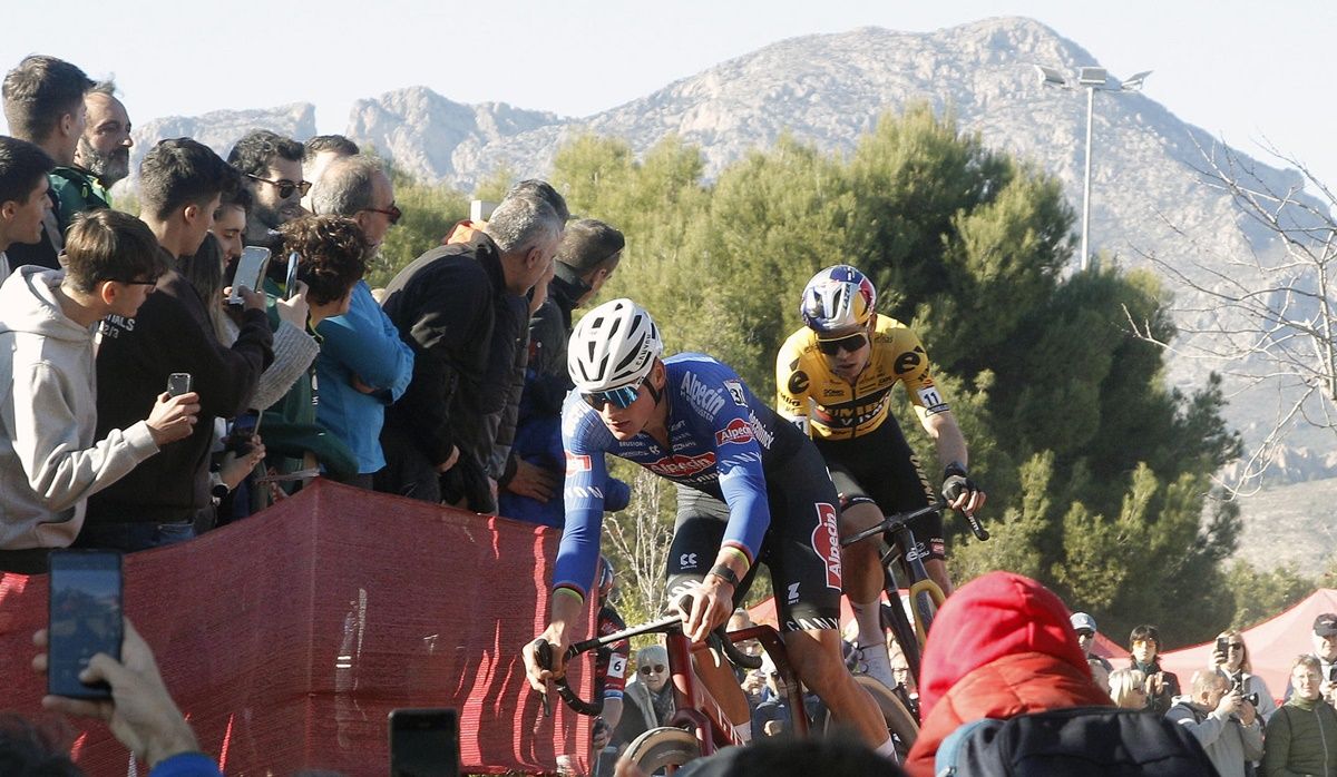 Van der Poel y Van Aert serán dos de los grandes nombres de Benidorm