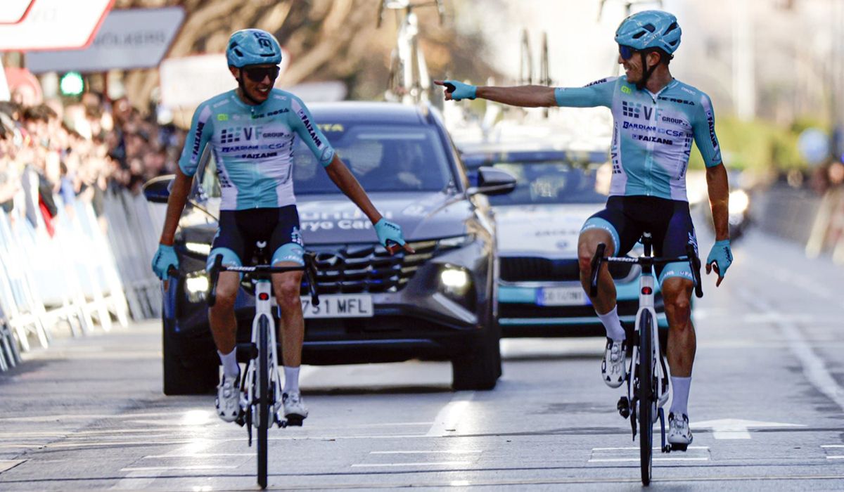 Tonelli y Tarozzi firman el espectacular doblete del Bardiani en la 1ª etapa de la Volta a la Comunitat Valenciana