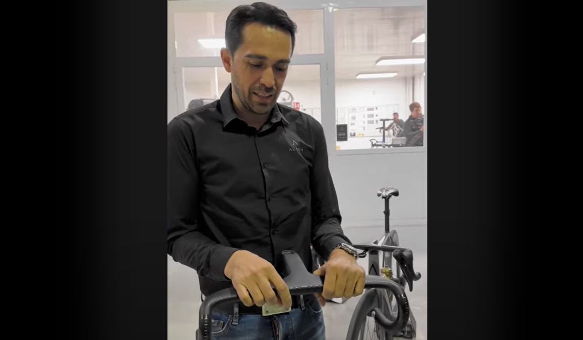 Alberto Contador nos presenta el nuevo manillar integrado de Aurum Bikes