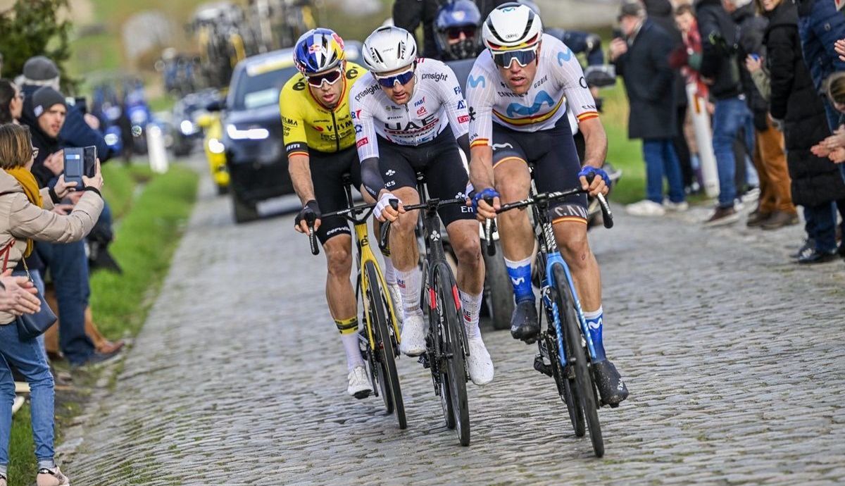 Espectacular actuación de Oier Lazkano (Movistar Team) Espectacular actuación de Oier Lazkano (Movistar Team)