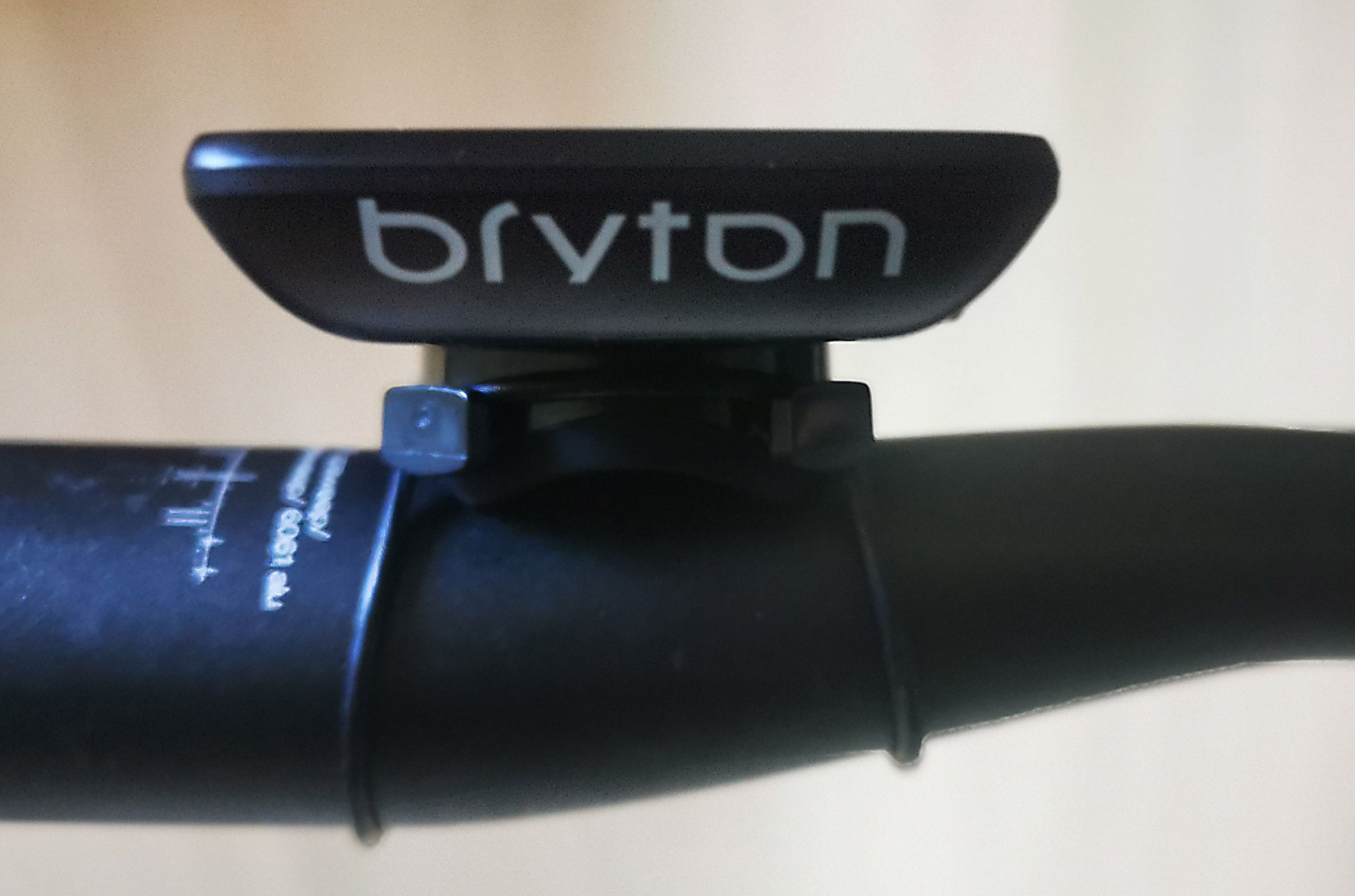 Nuevo Bryton Rider 460. Toma de contacto detelle 6