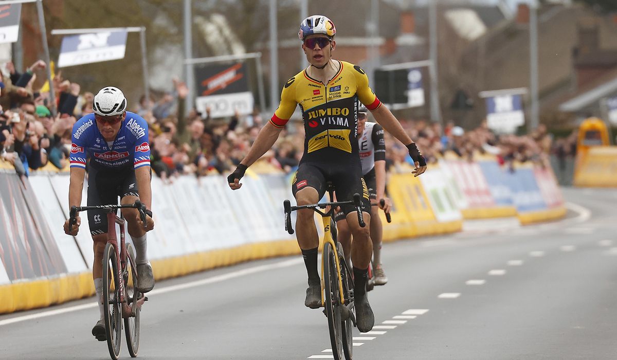 Van Aert superó a Van der Poel al sprint en la pasada edición de la E3 Saxo Classic