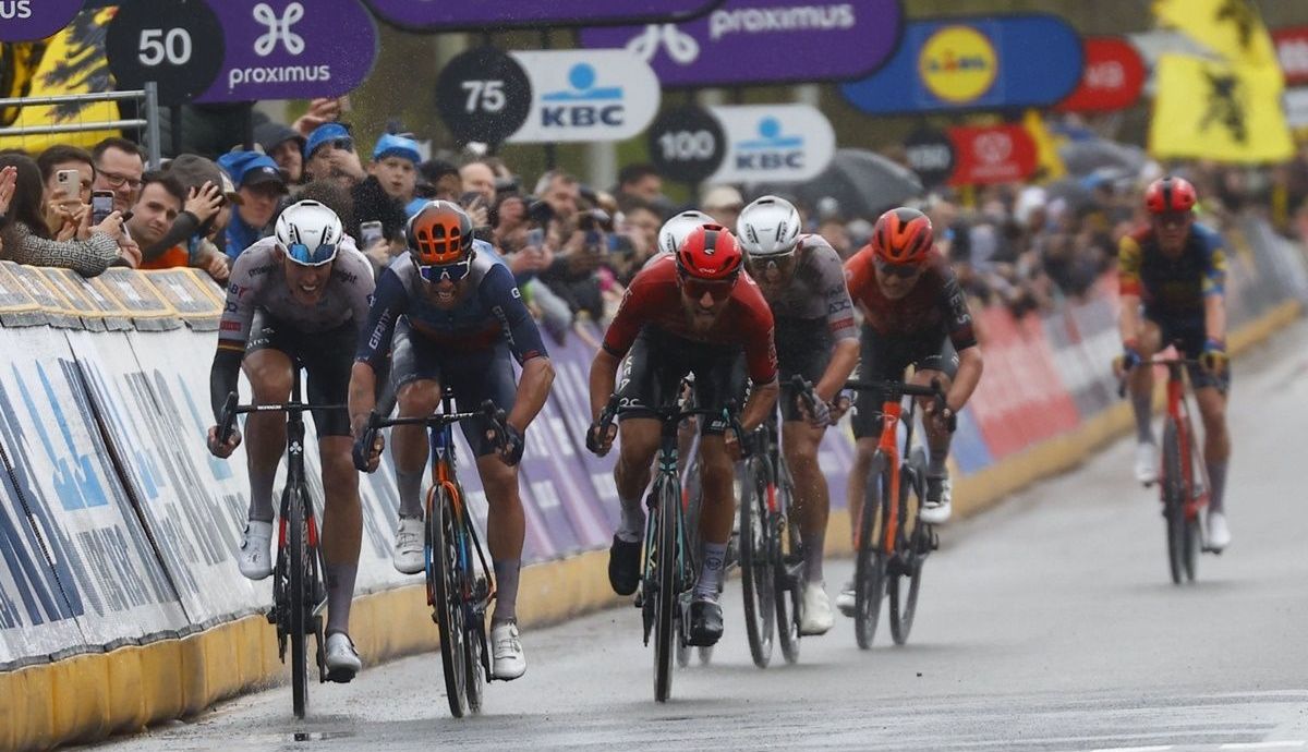 Así fue la lucha por el podio del Tour de Flandes
