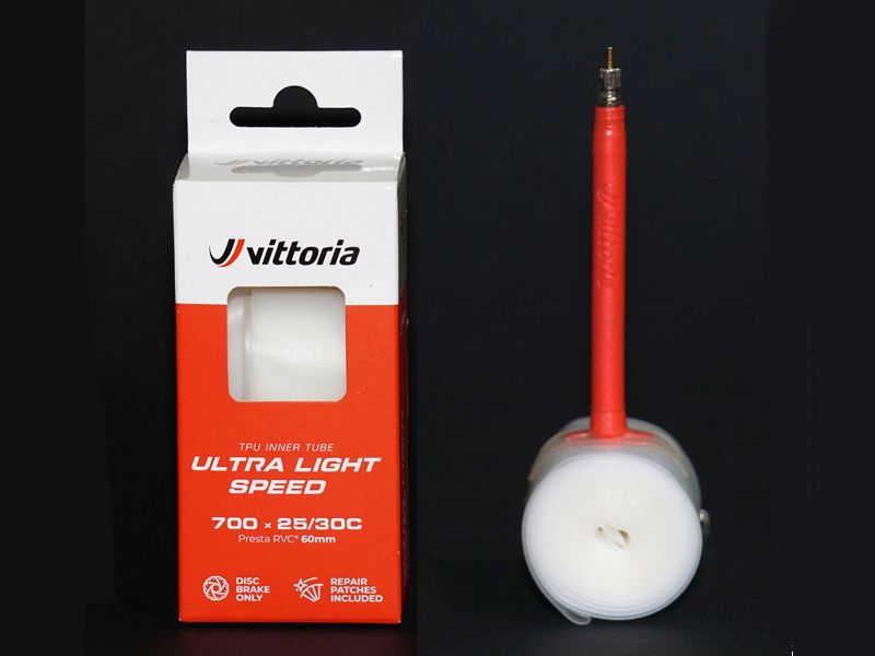23 Camara Vittoria Ultra Light Speed