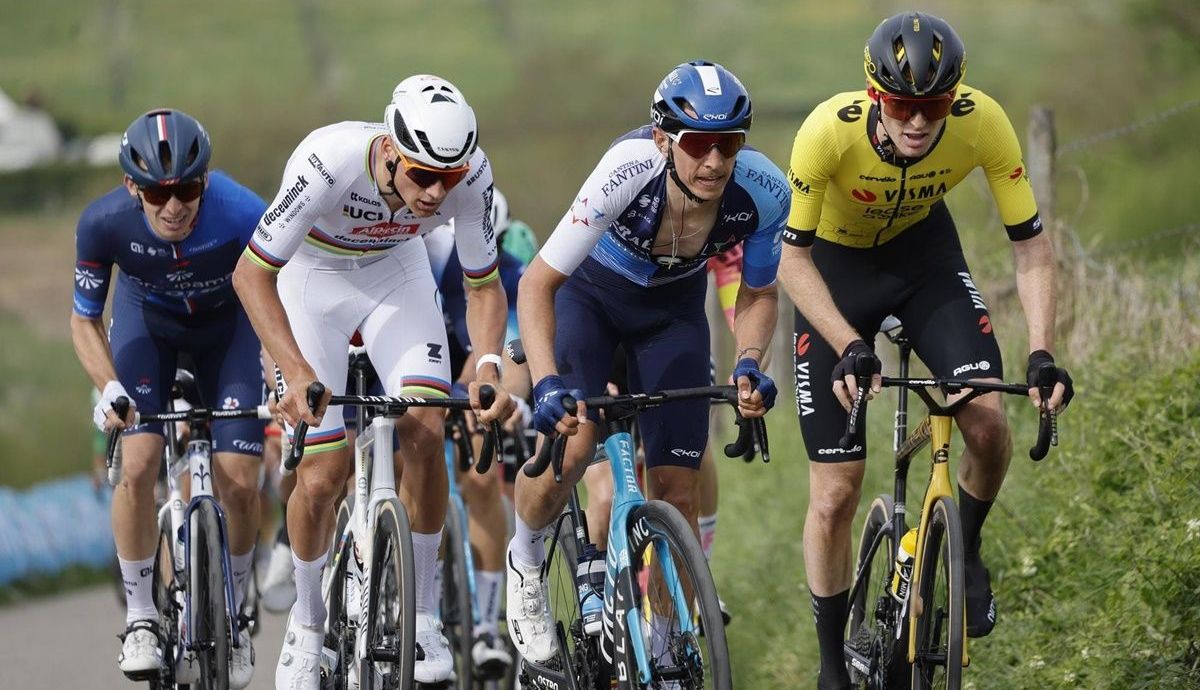 Mathieu van der Poel (Alpecin Deceuninck) era el gran favorito para llevarse la Amstel