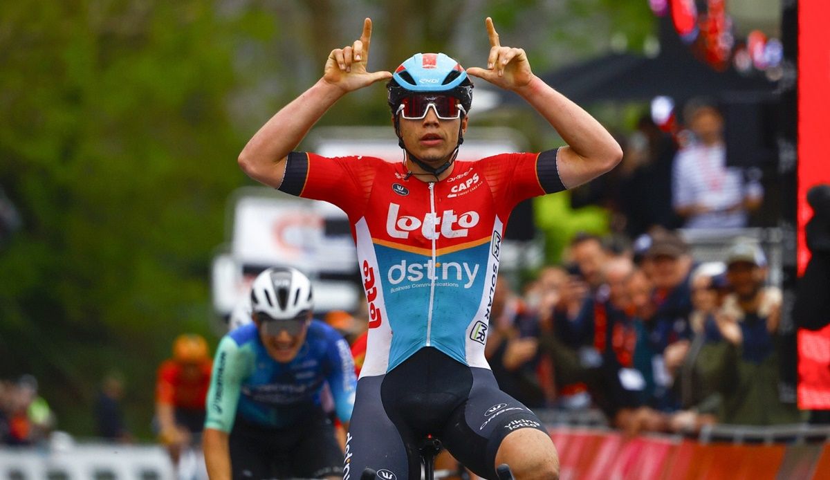 Arnaud de Lie (Lotto Dstny) consiguió el triunfo en Tro Bro Leon