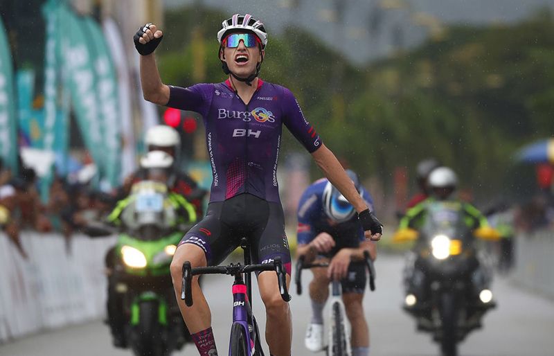 Alex Molenaar da una alegría al Burgos BH en la última etapa del Tour de Langkawi 2022 Alex Molenaar da una alegría al Burgos BH en la última etapa del Tour de Langkawi 2022