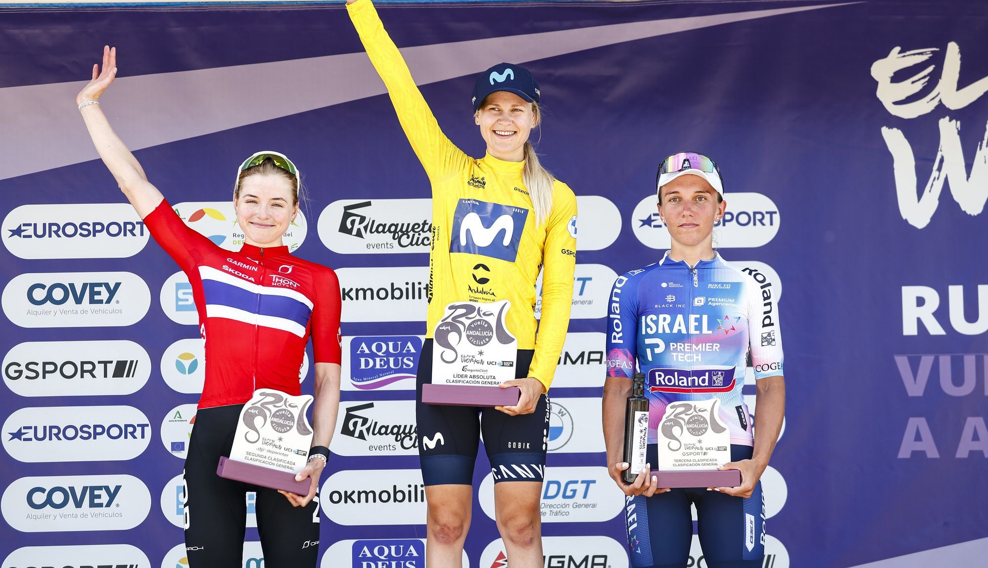 Podio de la Vuelta a Andalucía Elite Women 2023, ganada por Katrine Aalerud