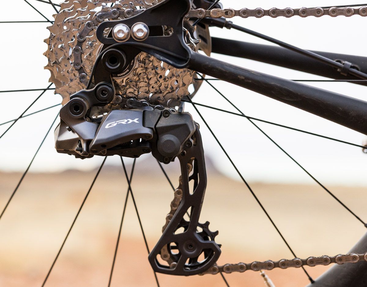 Shimano GRX Di2 (87) Shimano GRX Di2 (87)