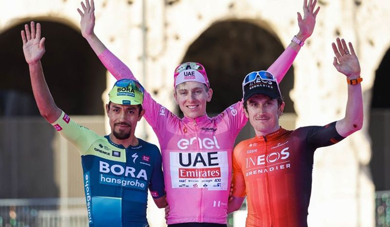 Podio final del Giro de Italia 2024