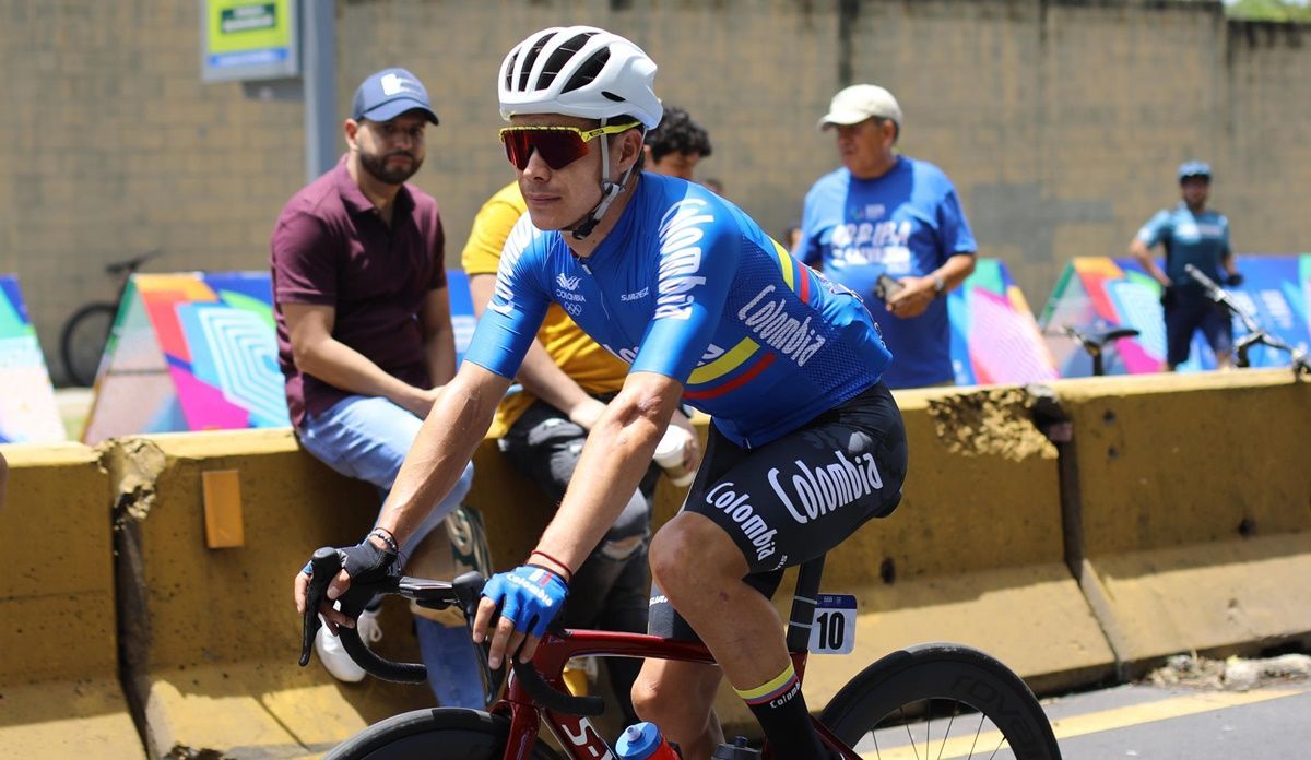 Miguel Ángel López, sancionado por la UCI hasta 2027