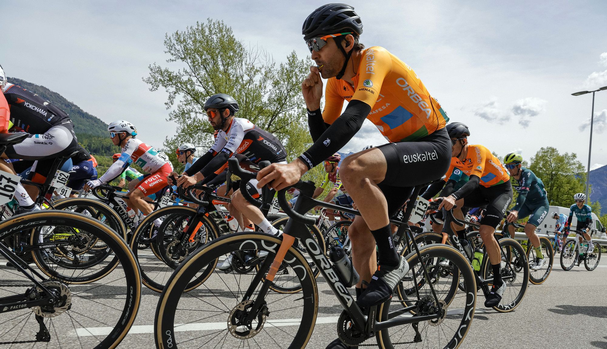 Mikel Iturria en una imagen del pasado Tour de los Alpes. Foto: Massimo Fulgenzi (Sprint Cycling Agency)