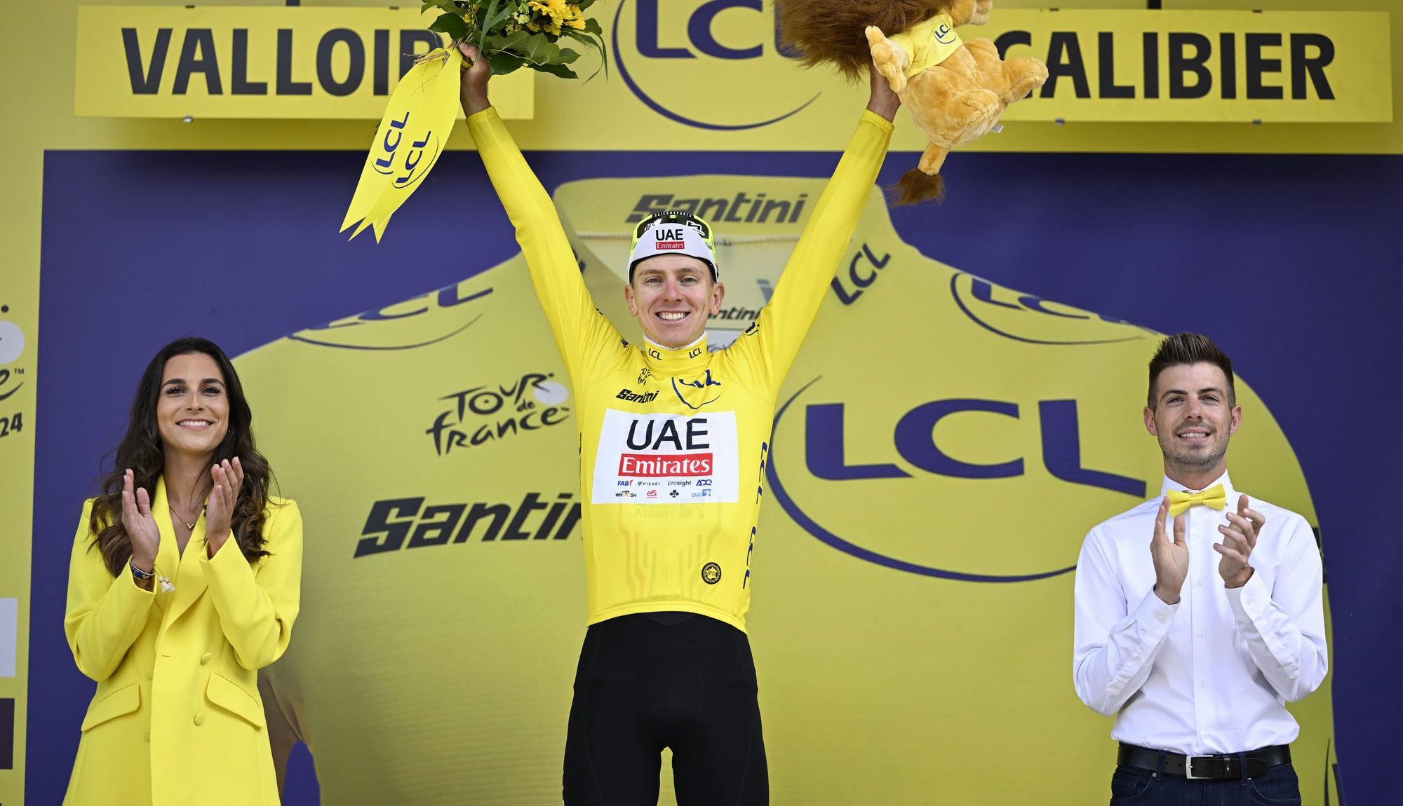 Tadej Pogacar vuelve a lucir de amarillo en el Tour