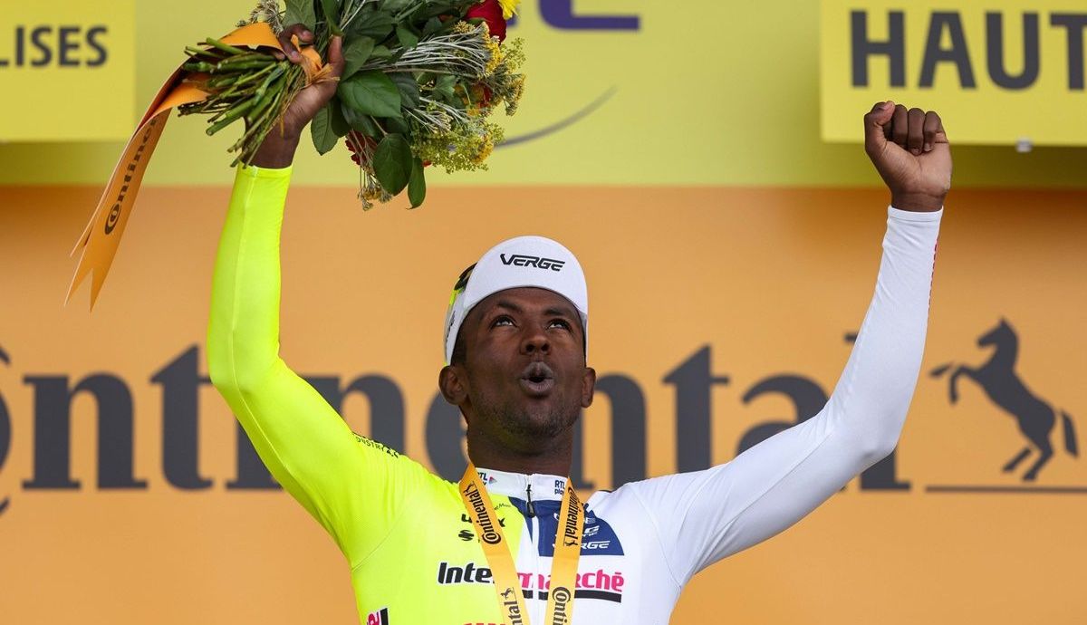 Biniam Girmay (Intermarché Wanty), celebrando su segunda victoria en este Tour
