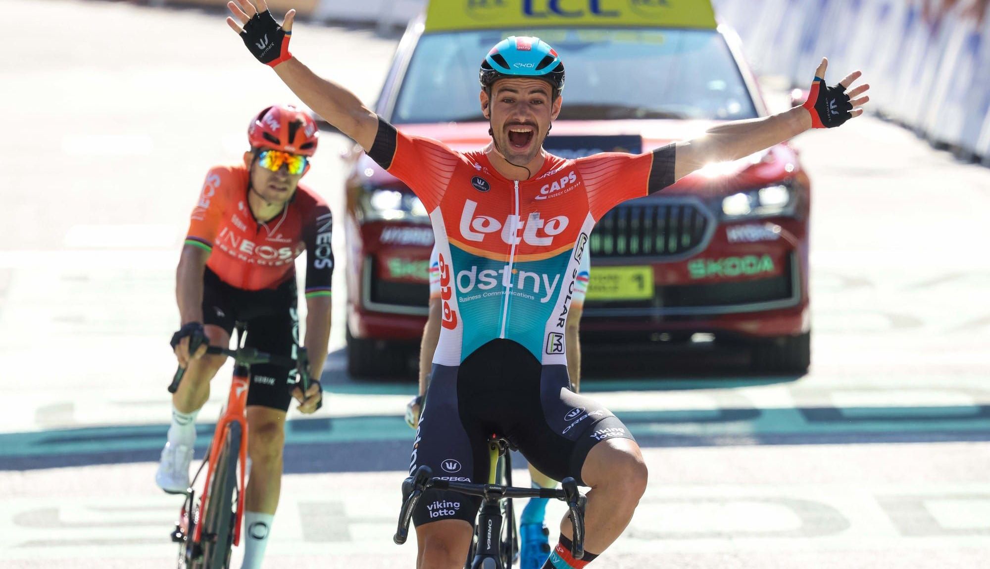 Victor Campenaerts celebra su victoria