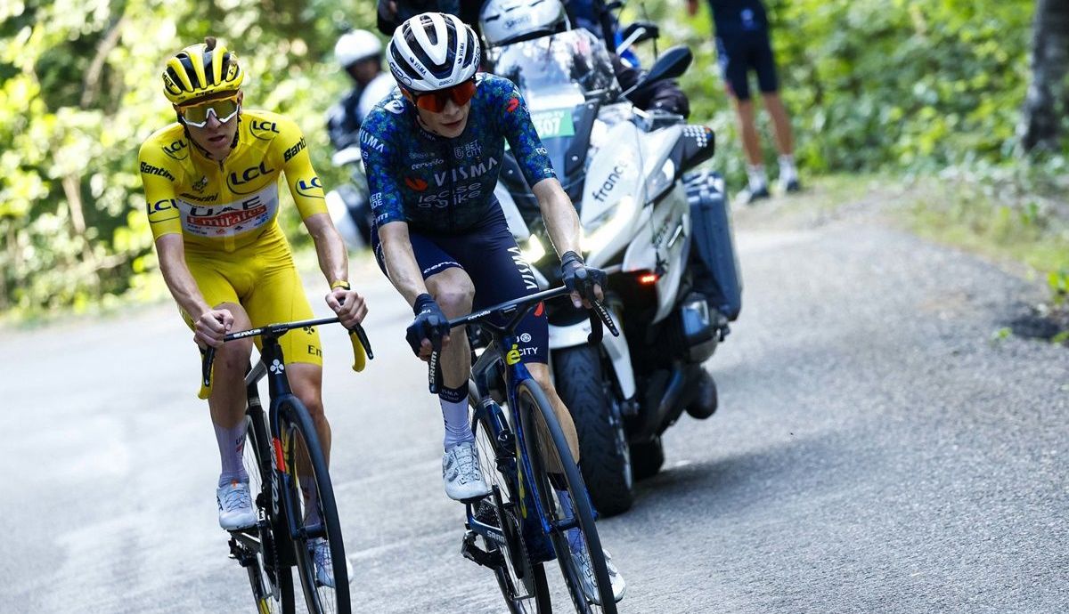 Jonas Vingegaard (Visma Lease a Bike) pudo descolgar a Remco Evenepoel, pero no a Pogacar
