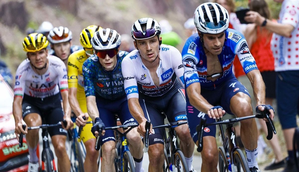Mikel Landa (Soudal Quick Step) se sacrificó para su líder, Remco Evenepoel