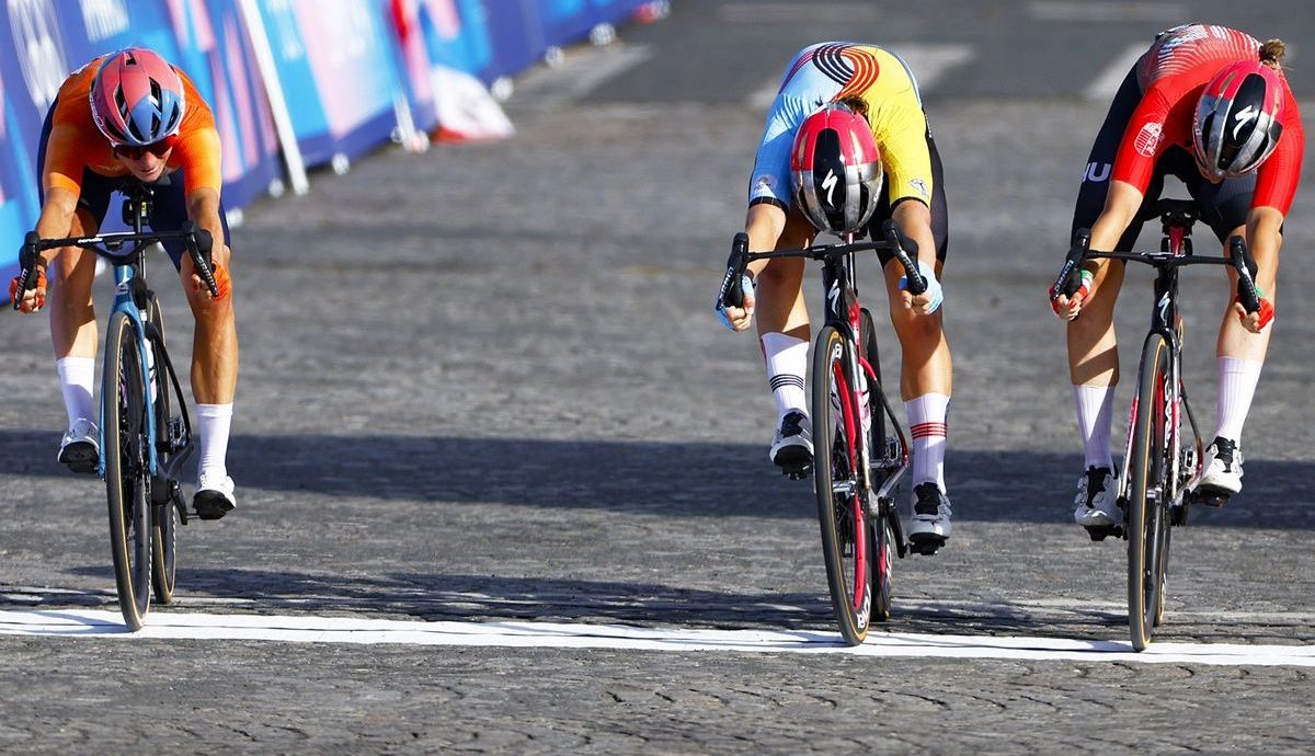 Lucha muy apretada por la plata y el bronce de la prueba en ruta de los Juegos Olímpicos