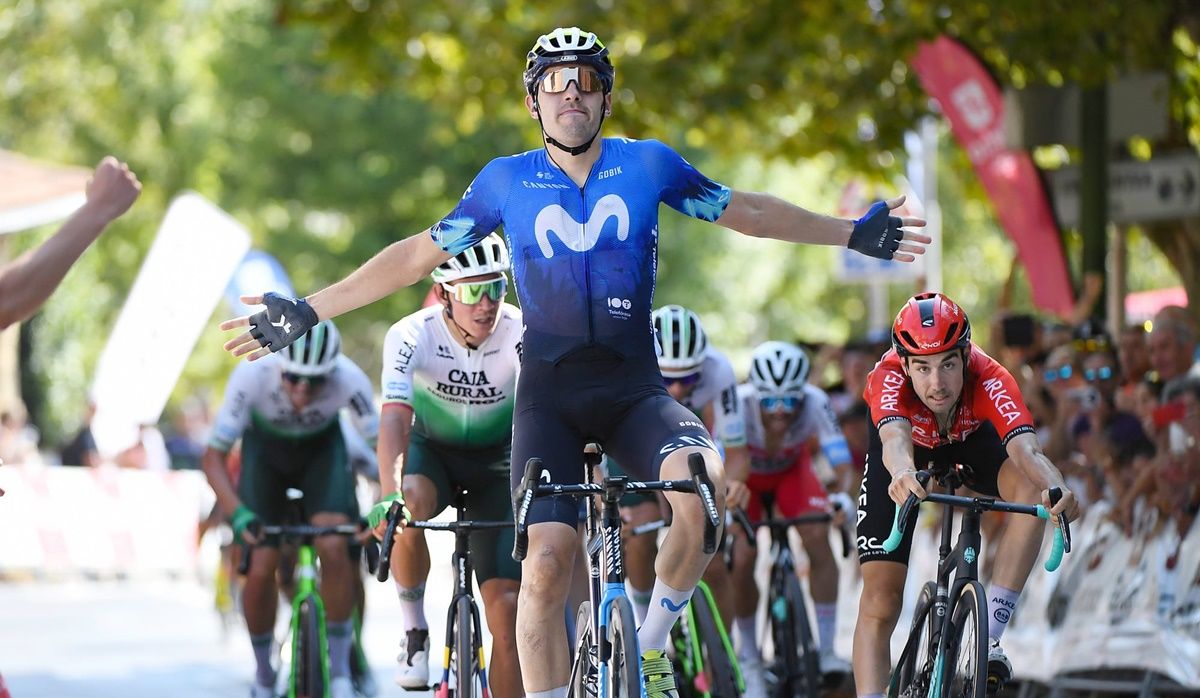 Jon Barrenetxea (Movistar Team) se hizo con la victoria en Getxo