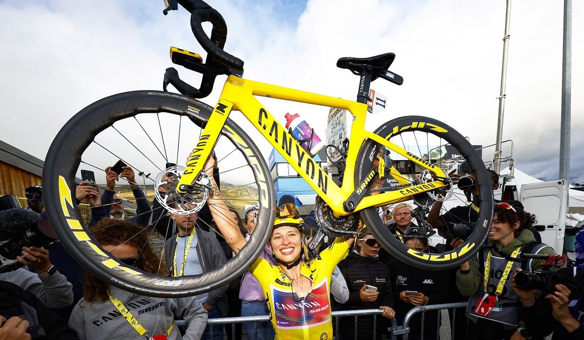 Katarzyna Niewiadoma (Canyon SRAM Racing), ganadora del Tour de Francia