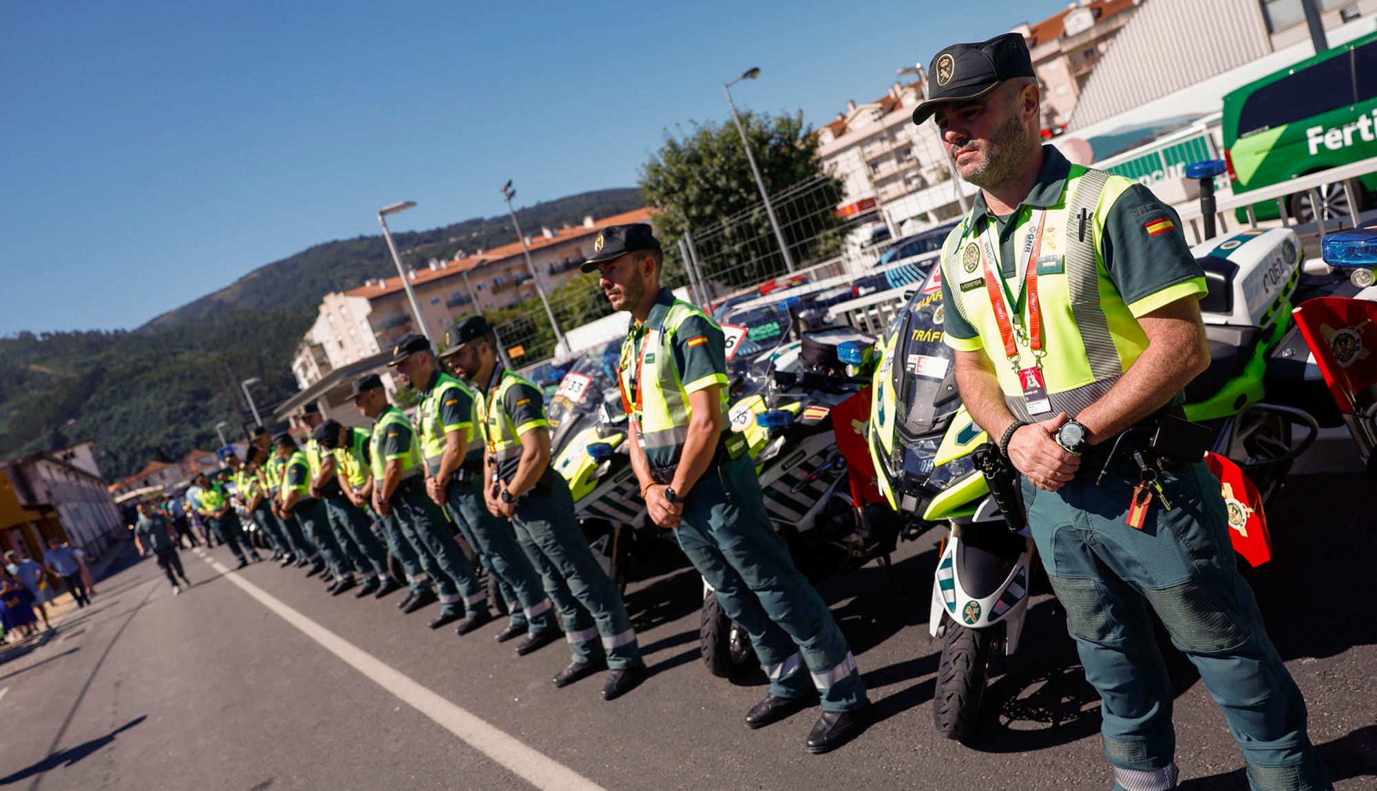 Más de 200 agentes de Guardia Civil y Policía velan por la seguridad en la Vuelta a España